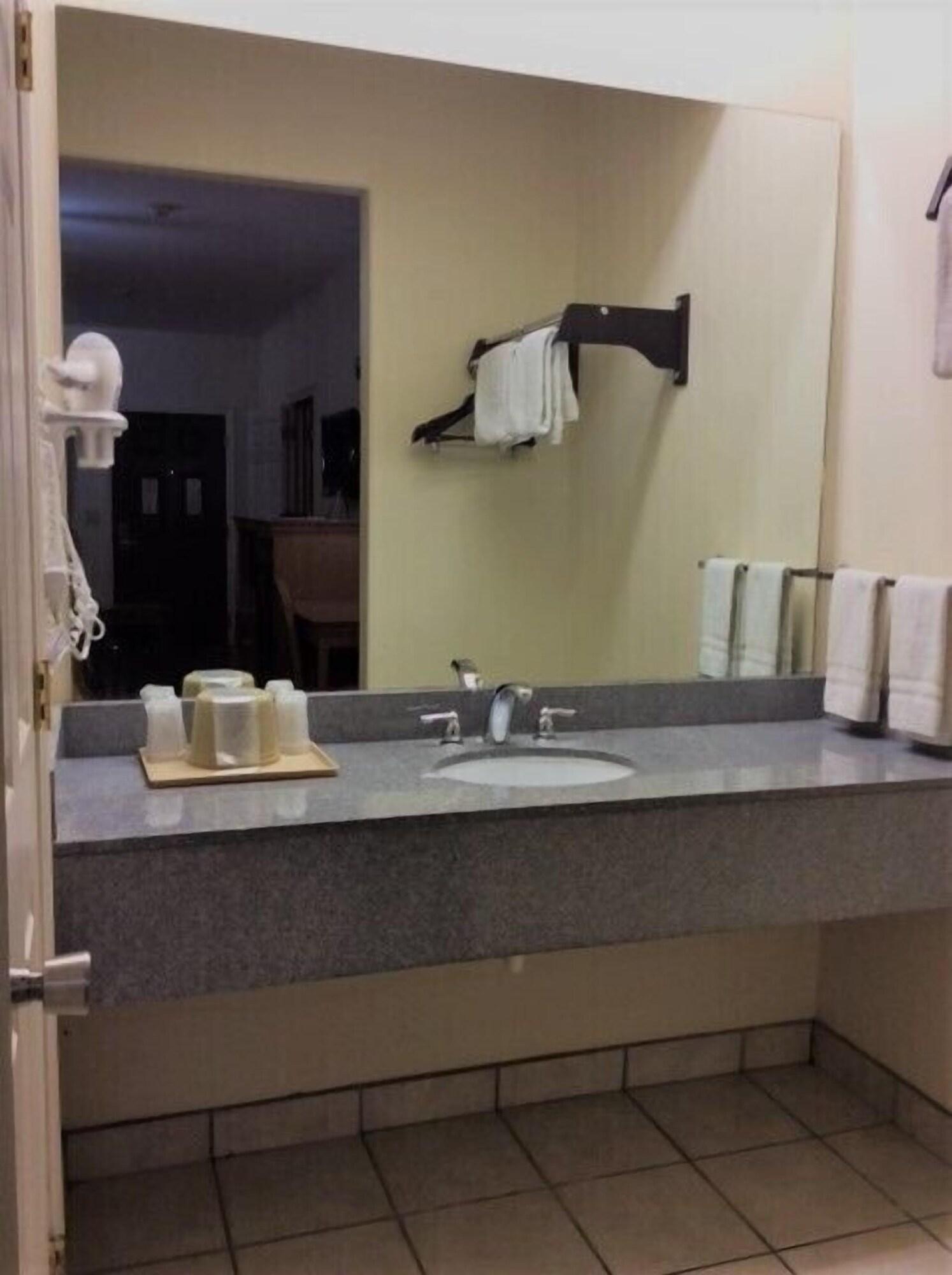 Texas Inn - Welasco/Mercedes Weslaco Extérieur photo
